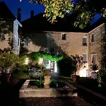 Bed and Breakfast Chateau De Morgenex 3*