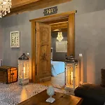 Chateau De Morgenex 3*