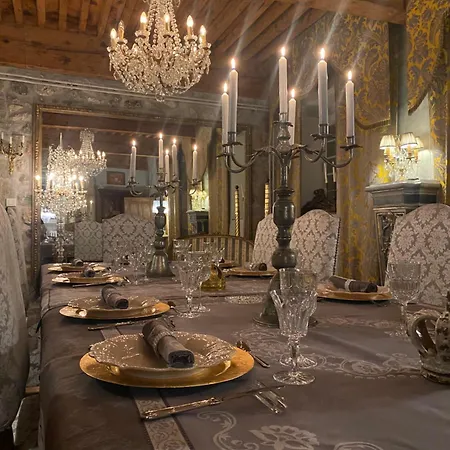 Bed and breakfast Chateau De Morgenex *